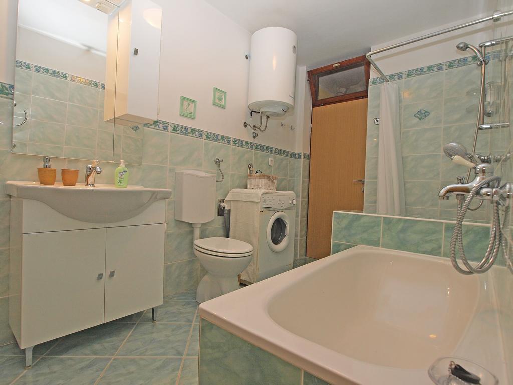 Apartment Puzar 389 Pula Exterior photo
